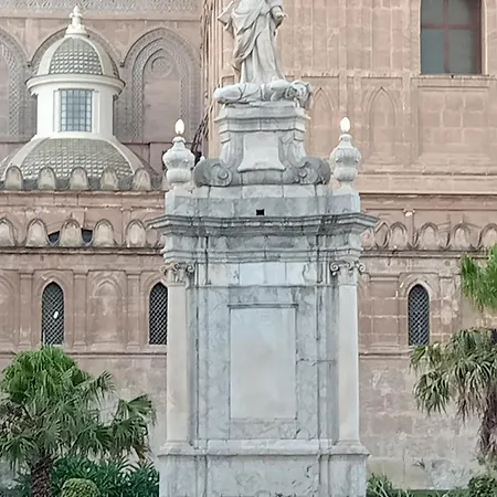 All'ombra Di Porta Nuova * Palermo