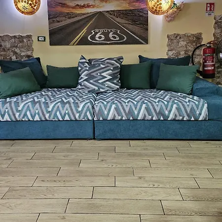 All'ombra Di Porta Nuova * パレルモ